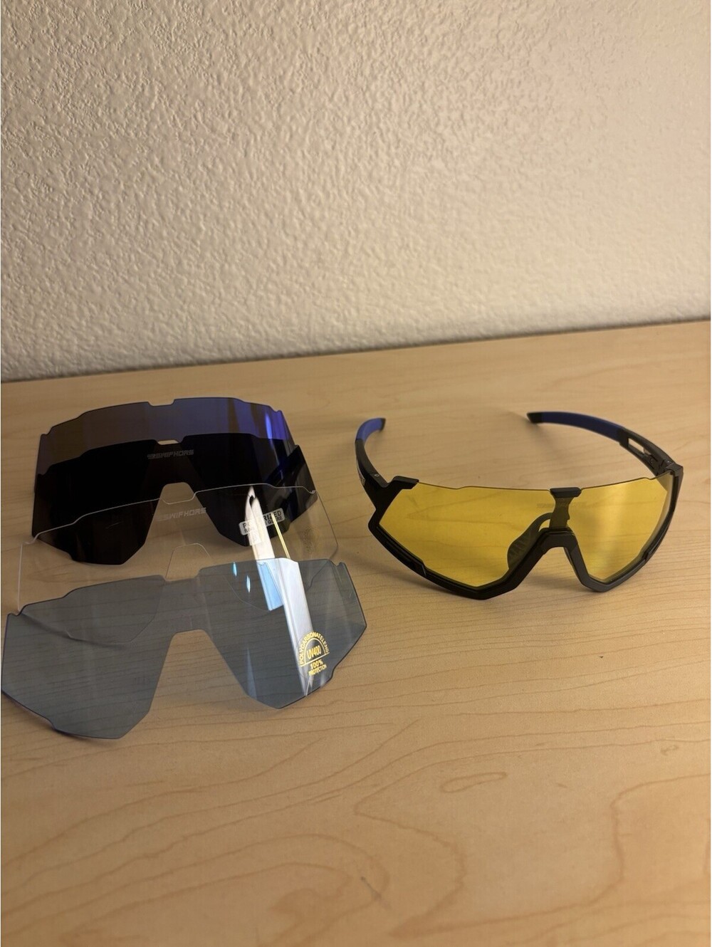 Swifhors Cycling Sunglasses With Extra Lenses